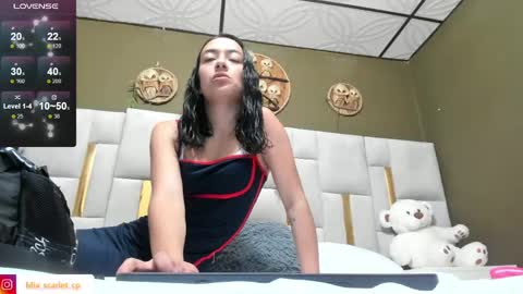 Snapshot of mia_scarlet69 chatting on May 28, 12:24 pm MIA HOT online show from May 28, 12:24 pm