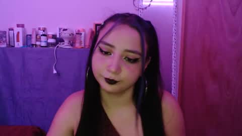 mia_smithl online show from February 26, 6:26 am