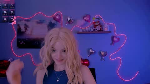 Snapshot of mia_starrr_ chatting on February 23, 8:28 pm mia_starrr_ online show from February 23, 8:28 pm