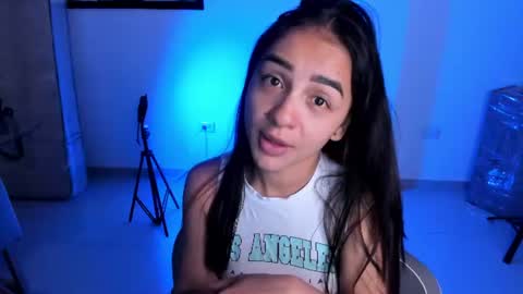 Snapshot of miaa_06 chatting on June 25, 10:25 pm mia nicolle online show from June 25, 10:25 pm