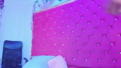 miaa_davis_ online show from March 29, 2:55 am