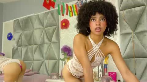 Snapshot of miaa_grace_ chatting on July 1, 2:51 pm MIIA online show from July 1, 2:51 pm