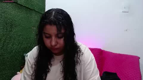 Snapshot of miaa_smiith1 chatting on November 5, 10:04 am miaa_smiith1 online show from November 5, 10:04 am