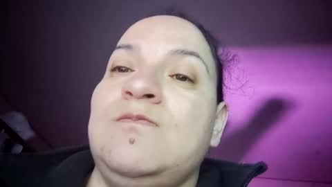 Snapshot of miaabrownn chatting on November 8, 1:33 pm MIA online show from November 8, 1:33 pm