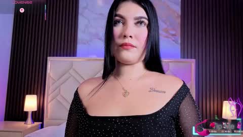 Miaa Farrel online show from February 25, 7:01 pm