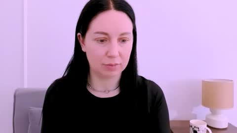 Snapshot of miaalluring chatting on April 21, 3:28 pm Mia online show from April 21, 3:28 pm