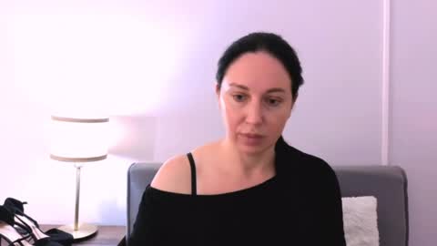 Snapshot of miaalluring chatting on July 20, 4:20 pm Mia online show from July 20, 4:20 pm