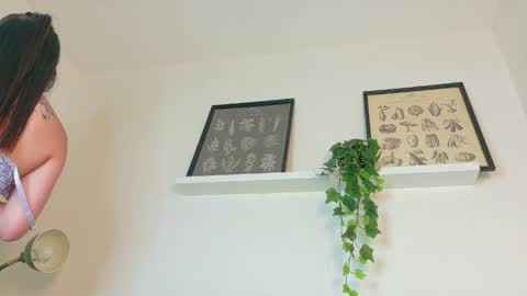 Snapshot of miaanderson__ chatting on April 11, 4:11 pm miaanderson__ online show from April 11, 4:11 pm