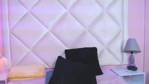 Alexandra online show from November 8, 3:34 pm