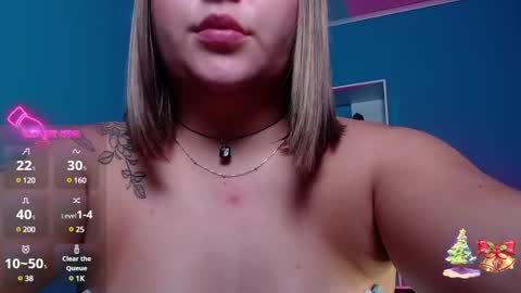 Snapshot of miaawild chatting on January 5, 2:41 pm Andrea online show from January 5, 2:41 pm