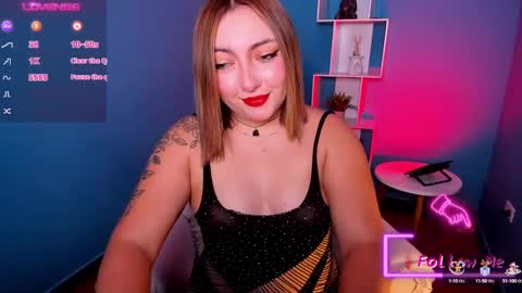 Snapshot of miaawild chatting on January 11, 8:43 pm Andrea online show from January 11, 8:43 pm