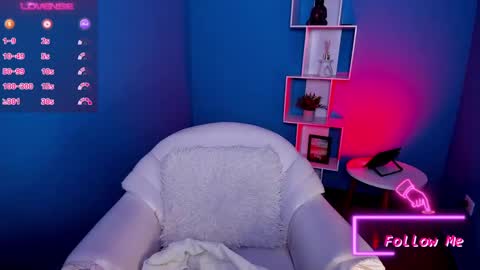 Snapshot of miaawild chatting on January 24, 1:45 am Andrea online show from January 24, 1:45 am