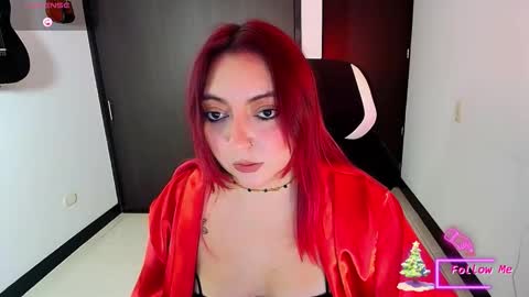 Snapshot of miaawild chatting on January 19, 2:32 pm Andrea online show from January 19, 2:32 pm