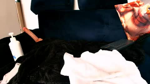 miabeautyxxx online show from April 14, 1:50 pm