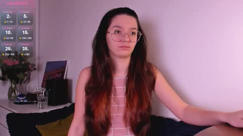 mia online show from December 21, 1:02 am