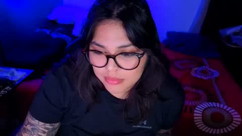 Snapshot of miacanela_xo chatting on June 22, 4:31 am Mia online show from June 22, 4:31 am