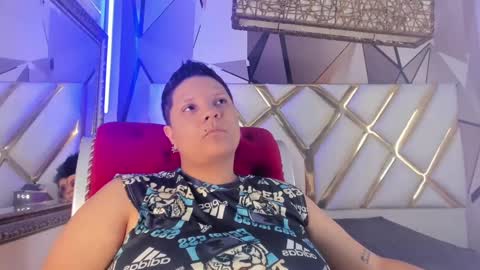 Snapshot of miacapucci1 chatting on February 26, 9:58 pm online show from February 26, 9:58 pm