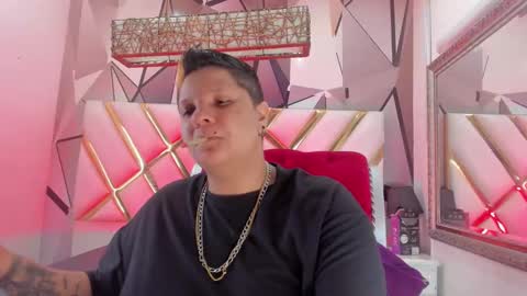 Snapshot of miacapucci1 chatting on March 9, 3:05 pm online show from March 9, 3:05 pm