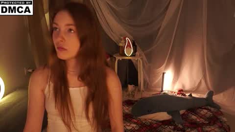 Mia online show from November 23, 8:41 pm