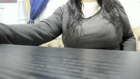 Snapshot of miah_bigboobs chatting on February 21, 9:13 am Miah Collins online show from February 21, 9:13 am