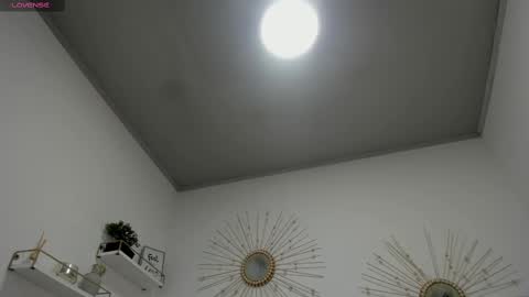Snapshot of miah_bigboobs chatting on September 17, 11:23 am Miah Collins online show from September 17, 11:23 am