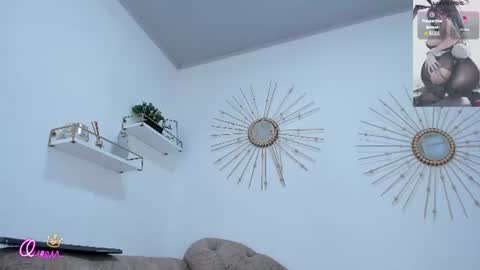 Snapshot of miah_bigboobs chatting on July 16, 6:14 pm Miah Collins online show from July 16, 6:14 pm