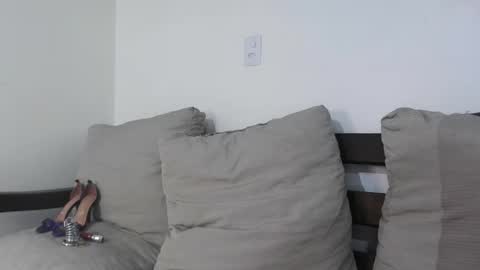 Snapshot of miahale chatting on October 1, 10:38 pm Ms Mia Owner Of Your Mind online show from October 1, 10:38 pm