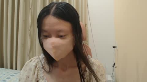 miahchan68 online show from April 16, 3:46 pm