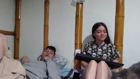 Mia  Sam online show from March 10, 7:07 pm