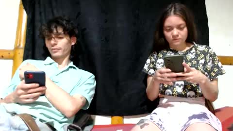 Snapshot of miahells chatting on May 20, 10:38 pm Mia Sam online show from May 20, 10:38 pm