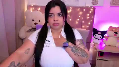 Miah Joness online show from January 15, 3:00 am