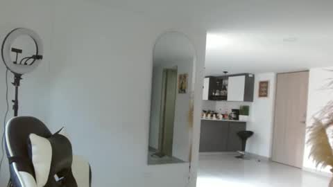 miahott19 online show from November 9, 6:17 pm