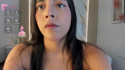 Snapshot of miajones_blowjob chatting on May 1, 7:18 pm miajones blowjob online show from May 1, 7:18 pm