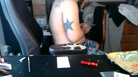 Mark online show from March 4, 6:03 pm