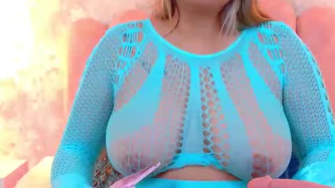 Mia online show from April 22, 3:42 am