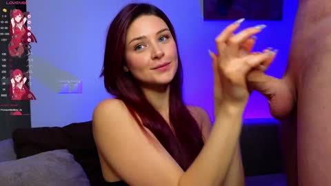 BestMarriedCouple online show from January 18, 7:28 am