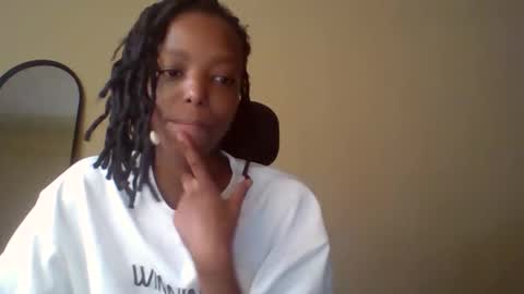 Muffin online show from April 2, 10:35 am