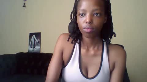 Snapshot of miami_muffin chatting on May 5, 10:56 am Muffin online show from May 5, 10:56 am