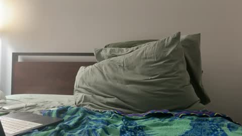 Snapshot of miamifit chatting on February 5, 7:35 am miamifit online show from February 5, 7:35 am