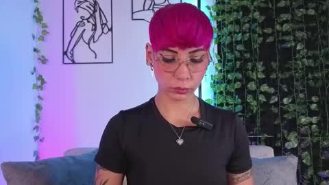 Mia Morgann online show from February 13, 2:57 pm