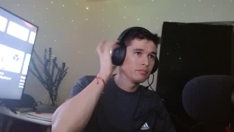 miaou_miaou online show from January 9, 8:33 pm