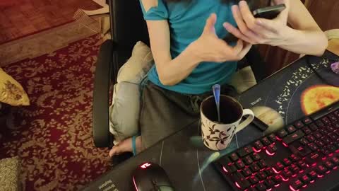 Kristien online show from April 7, 1:17 am