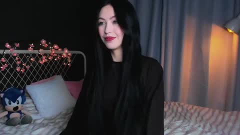 Snapshot of miarielle chatting on May 10, 6:13 pm Liz online show from May 10, 6:13 pm