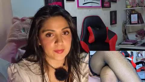 MiaHancock online show from March 9, 5:22 am