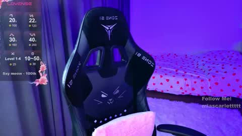 Mia  online show from March 5, 4:47 pm