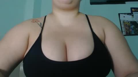 Snapshot of miasp chatting on January 24, 5:11 pm MiaSP online show from January 24, 5:11 pm