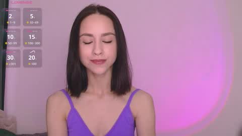 Mia online show from October 11, 6:45 am