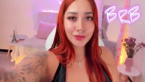 Snapshot of miathaylor chatting on March 10, 11:06 pm Mia Thaylor online show from March 10, 11:06 pm