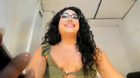 Snapshot of miavaniity54 chatting on July 12, 8:55 pm miavaniity54 online show from July 12, 8:55 pm