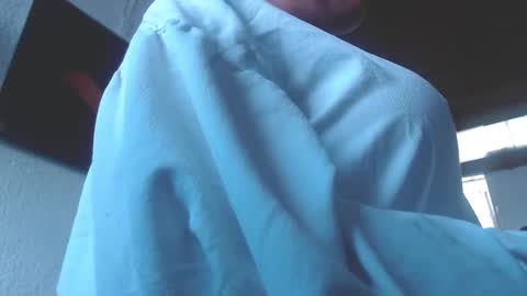 Mia online show from January 17, 4:47 pm